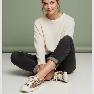 Coach Empire Signature C Logo Sneakers 8.5B Tan White Gold Low Top Monogram